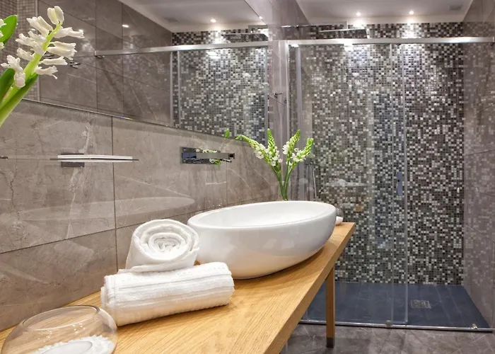 Bed and breakfast Season