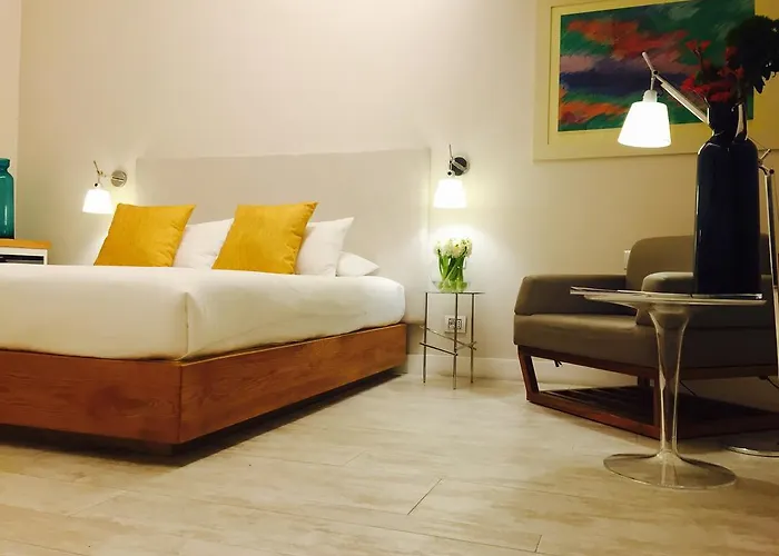 Season Alojamento de Acomodação e Pequeno-almoço 4*